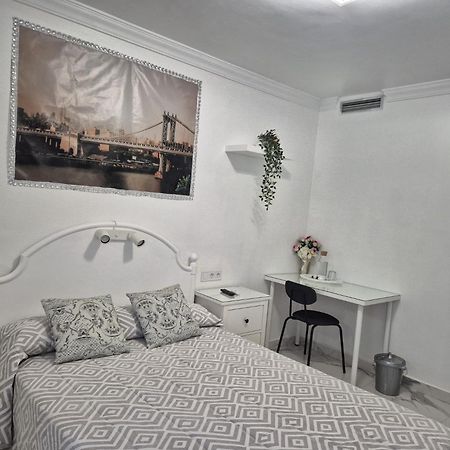 Habitaciones ตอร์เรโมลิโนส ภายนอก รูปภาพ
